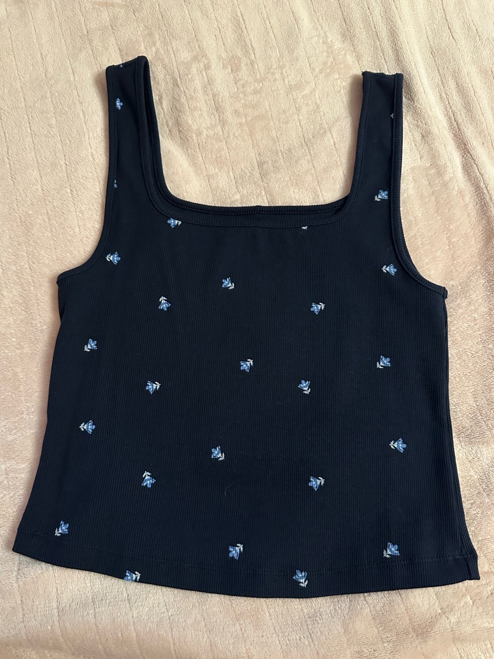NWOT Old Navy Tank Top